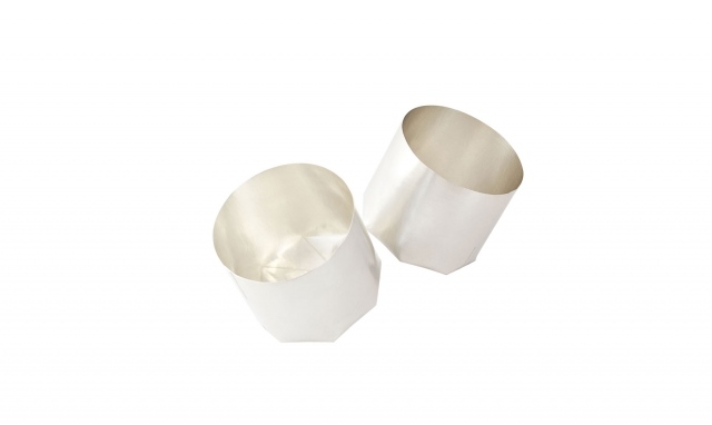 Cup folded